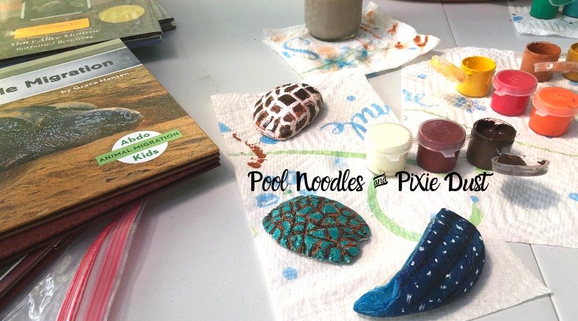 Painting Sea Shells for Sea Turtle Crafts - Pool Noodles & Pixie Dust